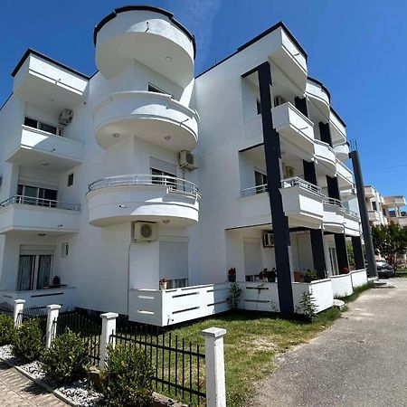 Apartmani Agovic อุลซิน ภายนอก รูปภาพ