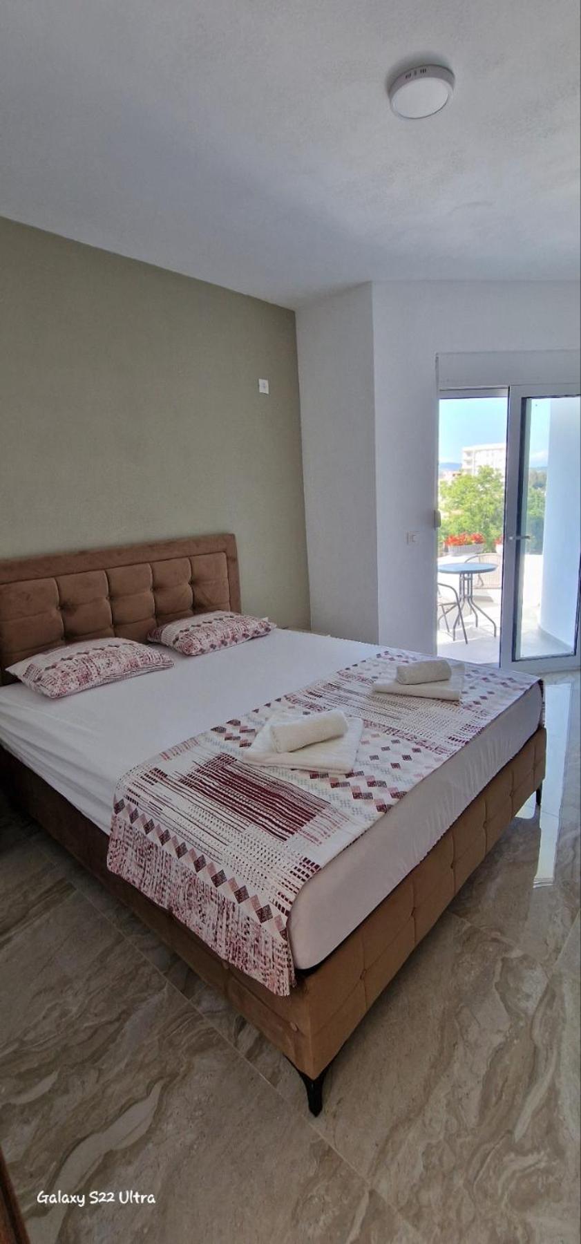 Apartmani Agovic อุลซิน ภายนอก รูปภาพ