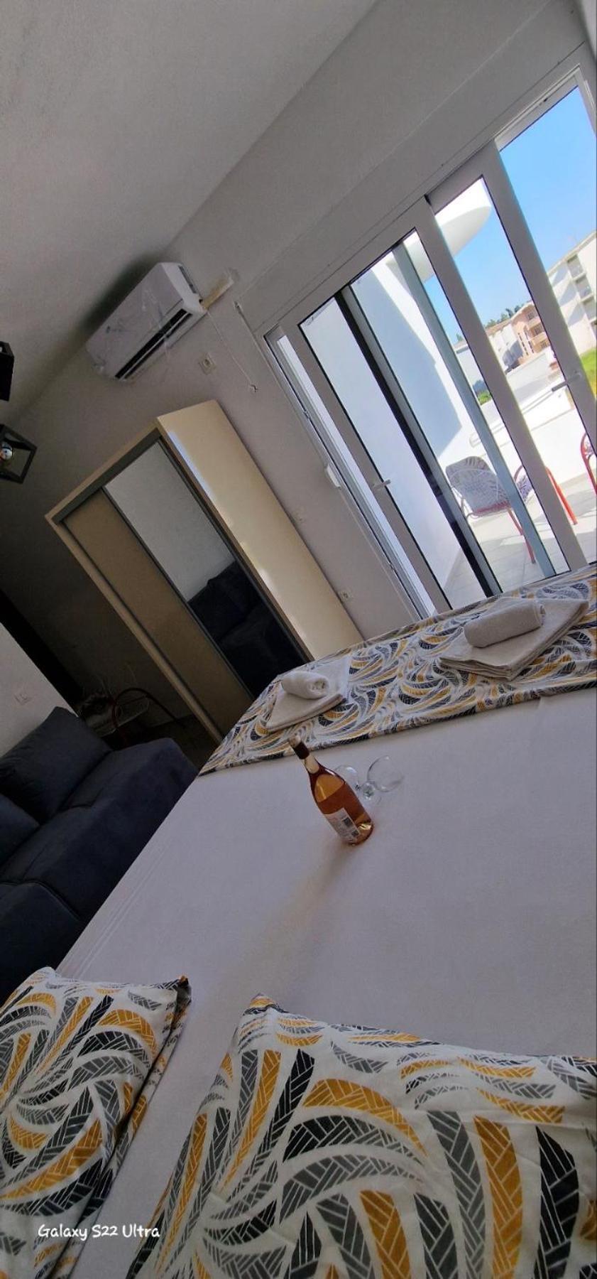 Apartmani Agovic อุลซิน ภายนอก รูปภาพ