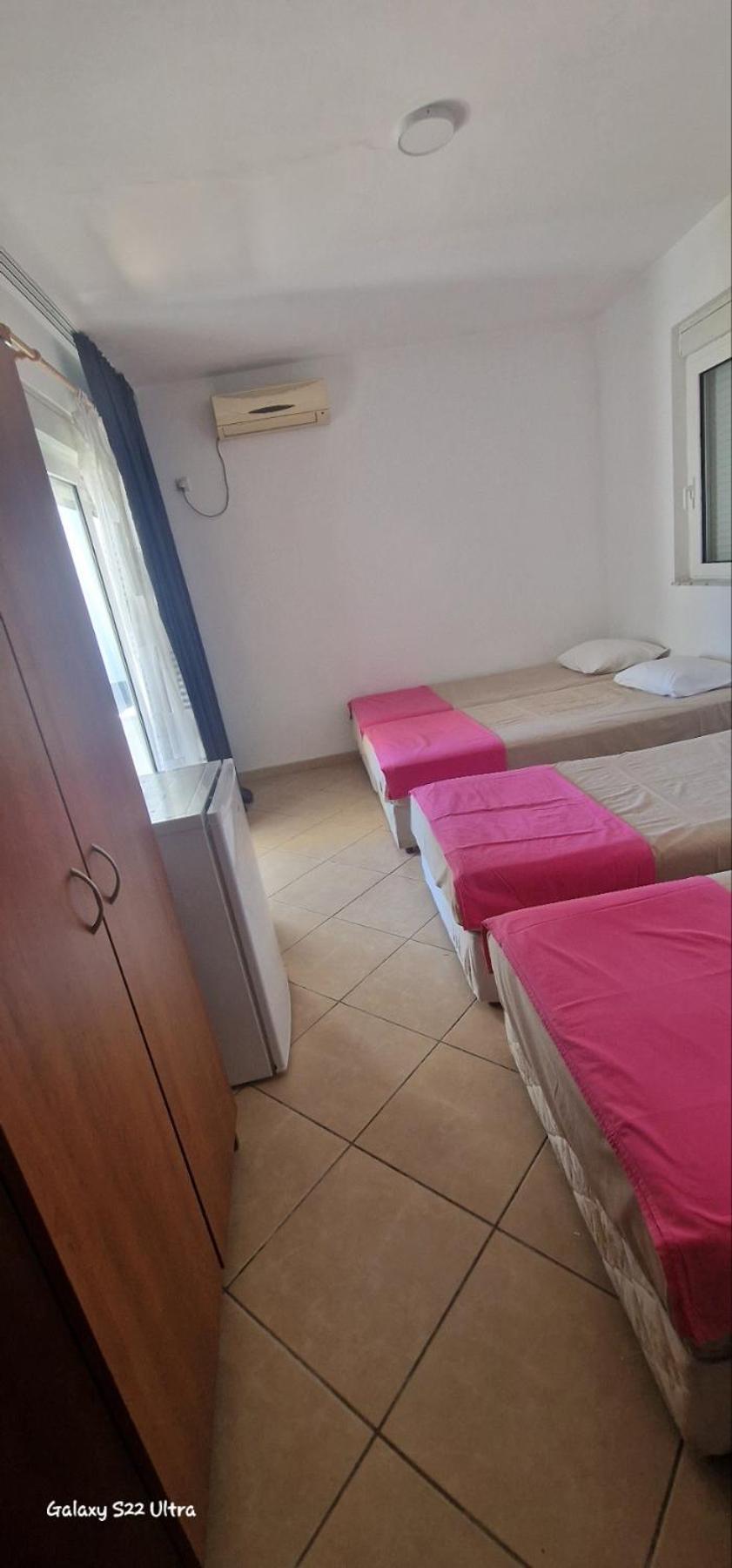 Apartmani Agovic อุลซิน ภายนอก รูปภาพ