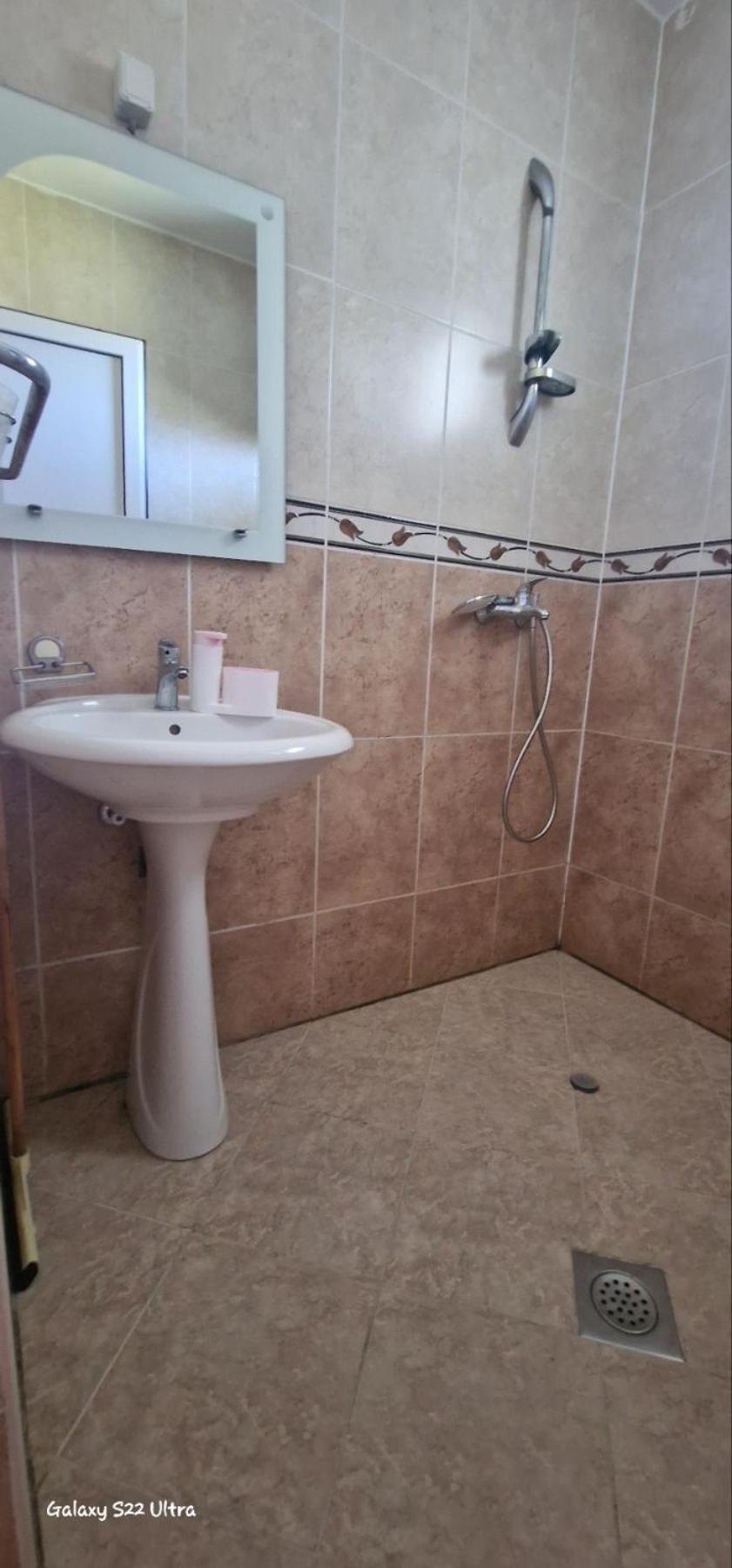Apartmani Agovic อุลซิน ภายนอก รูปภาพ